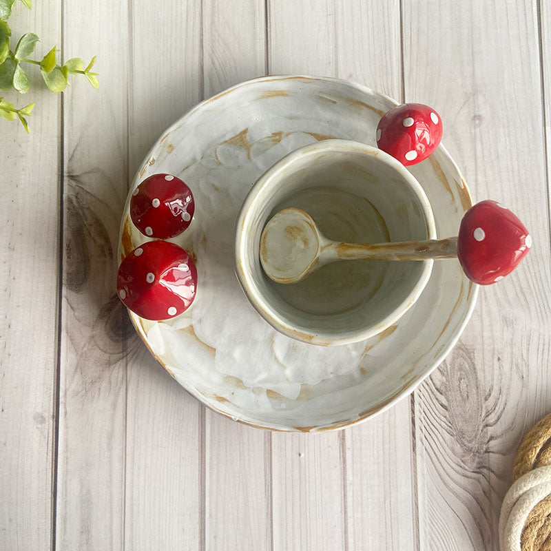 Handmade ceramic mushroom cup set