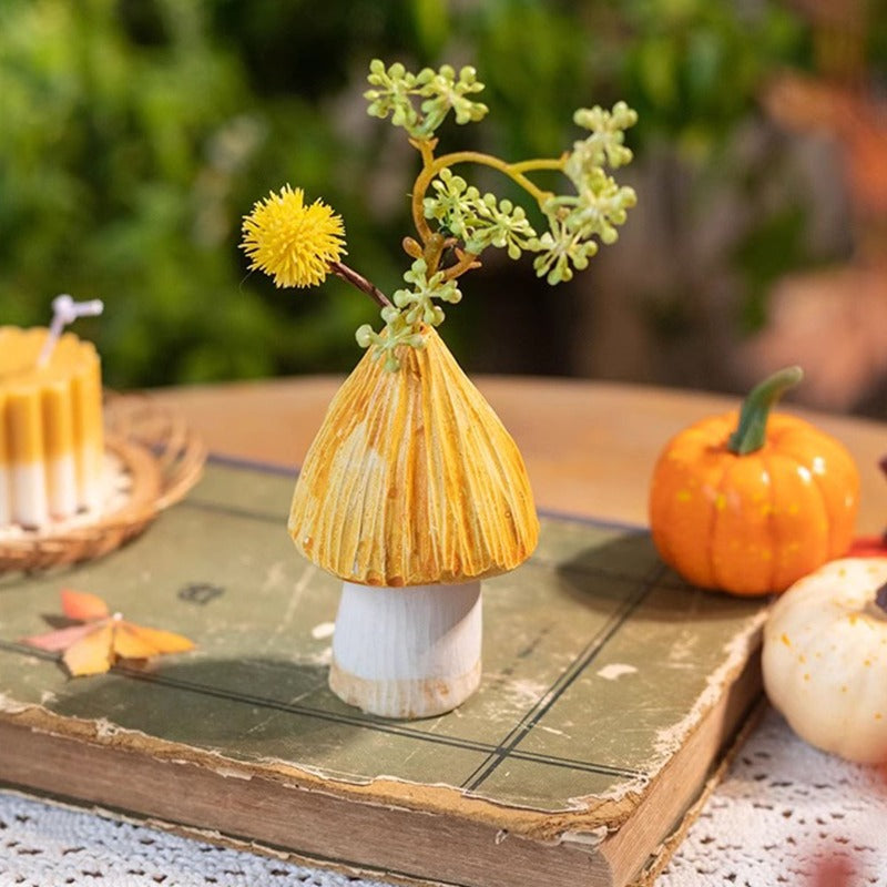 ceramic mushroom vase
