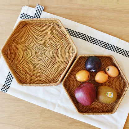 rattan platter